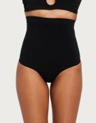 Bye Bra - Musta - Soft Touch Seamless High Waist Thong