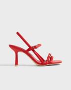 Nelly - Punainen - Buckle Strappy Heel