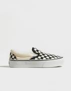 VANS - Musta - UA Classic Slip-On Platform