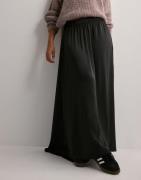 JDY - Musta - Jdyjudy Hw Midi Skirt Wvn