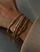 Muli Collection - Hopea - Thin Bangle Bracelet