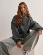 Nelly - Harmaa - My Favorite Oversize Sweat