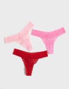 Nelly - Punainen - What I Like Thong 3-pack