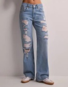 Nelly - Sininen - Low Waist Loose Jeans