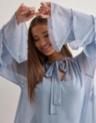 Nelly - Sininen - Frill Mesh Blouse