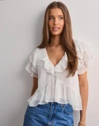 Nelly - Valkoinen - Dreamy Flounce Blouse