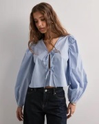 Gina Tricot - Sininen - Tie blouse