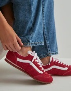 VANS - Punainen - Super Lowpro