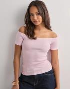 Nelly - Vaaleanpunainen - Rib Off Shoulder Top