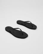 Sleepers - Musta - Tapered Flip Flops