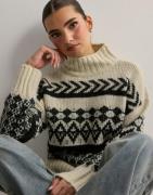 Vero Moda - Kuviollinen - Vmample Ls Highneck Pullover Ga Boo
