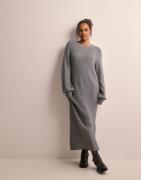 OBJECT - Harmaa - Objditte Re L/S Knit Midi Dress Noo