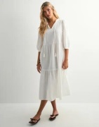 Vero Moda - Valkoinen - Vmpretty 3/4 Long Dress Wvn Ga