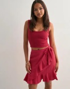 Pieces - Punainen - Pcsastina Hw Skirt Wvn Bc