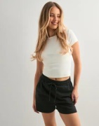 Pieces - Musta - Pcchilli Summer Hw Shorts Noos Bc