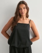 Pieces - Musta - Pctora Strap Balloon Top Wvn D2D Pp