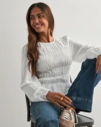 Nelly - Valkoinen - My Best Smock Blouse