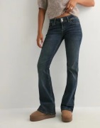 Nelly - Sininen - Low Waist Bootcut Stitch Jeans