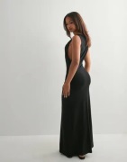 Nelly - Musta - Scooped Armhole Dress