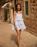 Nelly - Sininen - Volume Flounce Dress