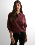 Gina Tricot - Ruutu/Raita - Striped collar knitted sweater