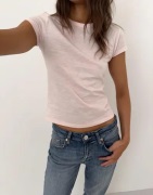 Nelly - Vaaleanpunainen - Essential Slub Tee