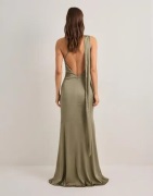 Nelly - Vihreä - Perfect Shawl Dress