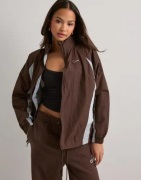 Nike - Ruskea - W Nsw Wvn Jacket Gls
