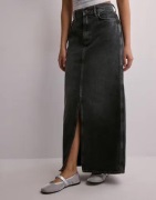 Only - Musta - Onlcilla Long Slit Skirt Dnm Noos