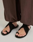 Nelly - Musta - Scrunch Boho Flat