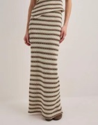 Nelly - Ruskea - In Love Maxi Skirt