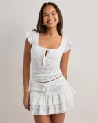 Nelly - Valkoinen - Broderie Anglais Mini Skirt