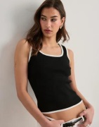 Vero Moda - Musta - Awalice Sl U-Neck Knit Top