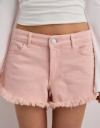 Nelly - Vaaleanpunainen - Colored Fringe Jeans Shorts