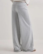 Nelly - Harmaa - Perfect Basic Low Waist Pants