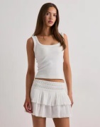 Nelly - Valkoinen - Sweet Detail Skirt