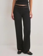 Nelly - Musta - Crochet Waist Crepe Pants